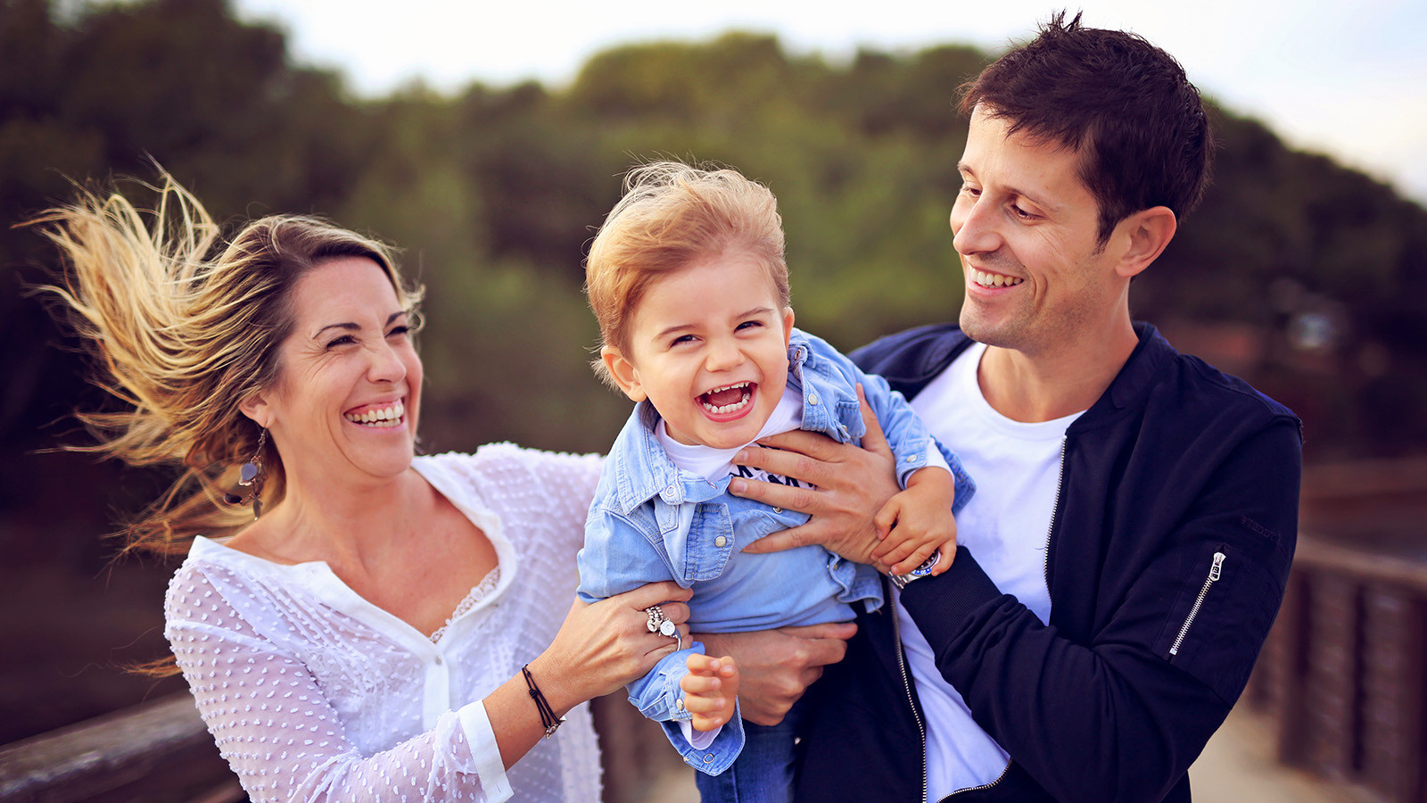 Les nouveaux atours de la parentalité : positive, bienveillante, non violente, créatrice Les nouveaux atours de la parentalité : positive, bienveillante, non violente, créatrice