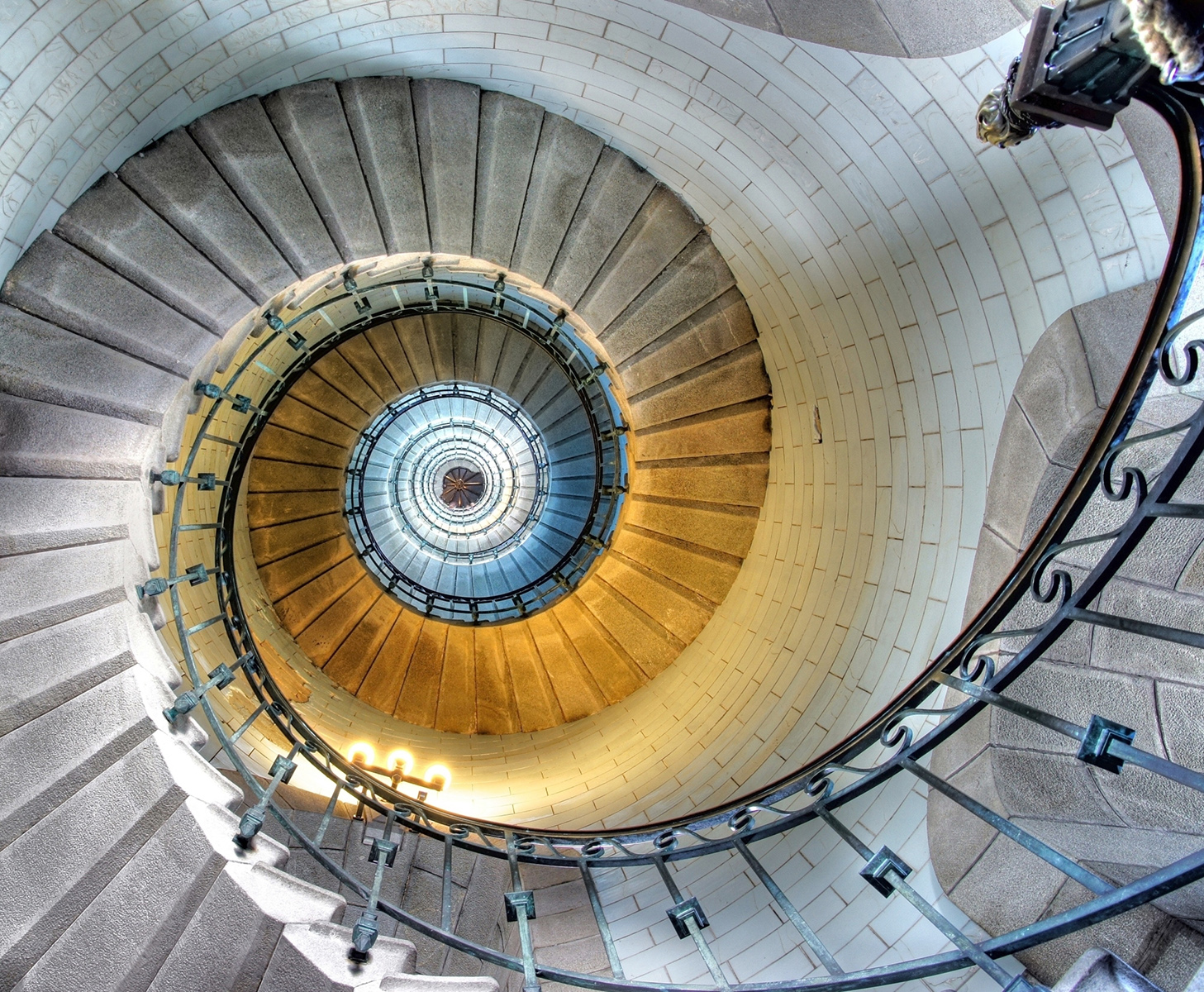 1eres Journées Lyonnaises d'hypnose 1eres Journées Lyonnaises d'hypnose