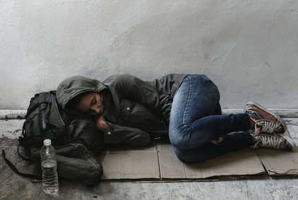 « Un Chez-soi d’abord » pour les femmes SDF souffrant de troubles psychiatriques « Un Chez-soi d’abord » pour les femmes SDF souffrant de troubles psychiatriques
