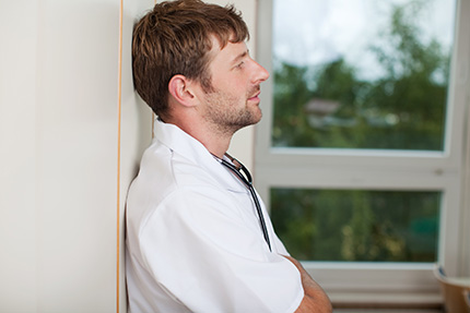 Covid-19. Rester attentifs aux droits et à la santé des étudiants en santé Covid-19. Rester attentifs aux droits et à la santé des étudiants en santé