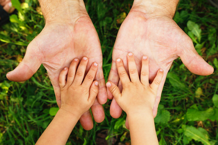 Autisme : mieux accompagner le stress parental améliorerait la qualité de vie de la famille Autisme : mieux accompagner le stress parental améliorerait la qualité de vie de la famille
