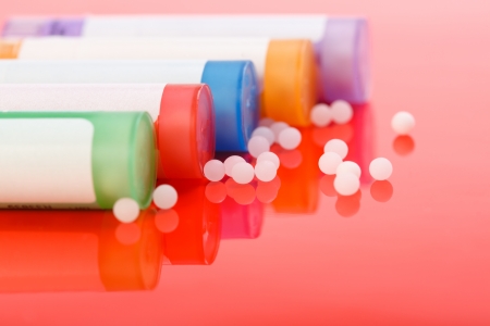 Homéopathie : pas effice selon les Académies de médecine et de pharmacie Homéopathie : pas effice selon les Académies de médecine et de pharmacie