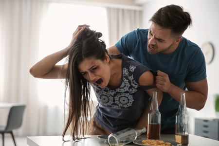 Violences liées à l’alcool et aux psychotropes : les oubliées du Grenelle Violences liées à l’alcool et aux psychotropes : les oubliées du Grenelle