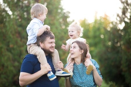 Lancement d'une consultation pour les parents sur la création de l'application 1000 premiers jours de l'enfant Lancement d'une consultation pour les parents sur la création de l'application 1000 premiers jours de l'enfant