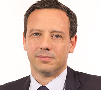 Mieux prendre en charge les troubles psychiques des enfants protégés : Adrien Taquet précise sa mission Mieux prendre en charge les troubles psychiques des enfants protégés : Adrien Taquet précise sa mission