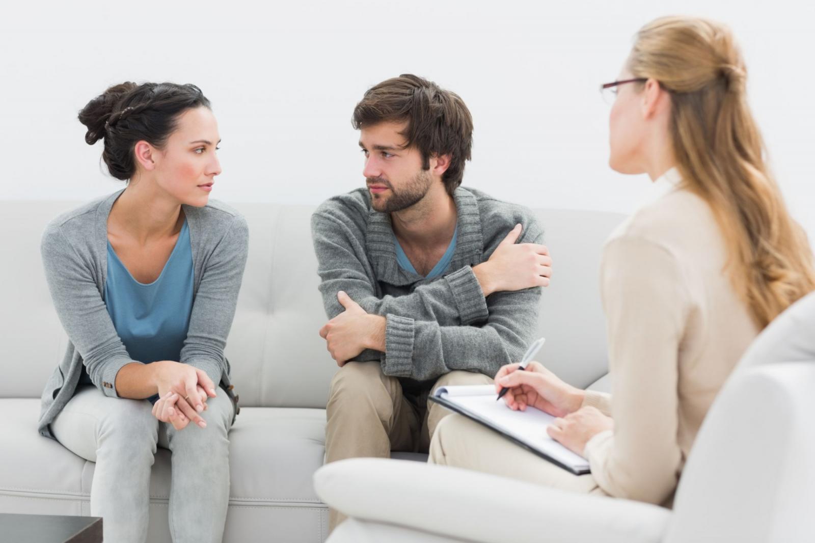 Thérapie comportementale cognitive pour couples et familles Thérapie comportementale cognitive pour couples et familles